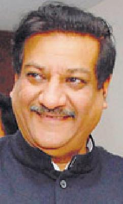Congress pitch for maintaining Vidarbha | विदर्भ राखण्यासाठी काँग्रेसची कवायत Congress pitch for maintaining Vidarbha | विदर्भ राखण्यासाठी काँग्रेसची कवायत