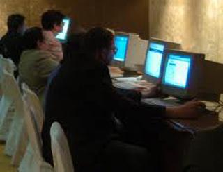 Challenges of cyber crimes against companies | कंपन्यांसमोर सायबर गुन्ह्यांचे आव्हान