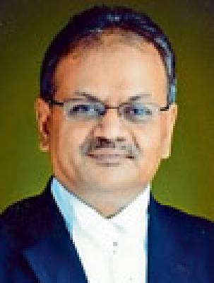 Strength of Fighting Challenges | आव्हानांशी ताकदीने लढणारे व्यक्तिमत्त्व