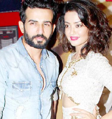 Hit 'Hate Story - 2' | ‘हेट स्टोरी- २’ ठरली हिट