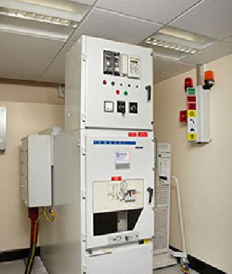 Game with the life of the employee! | कर्मचा-यांच्या जीवाशी खेळ !