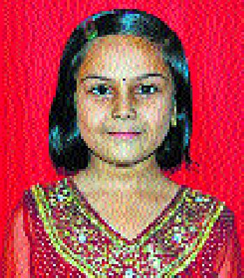 Rajlakshmi goes to school too ...! | राजलक्ष्मीच्या जाण्याने शाळाही हळहळली...!