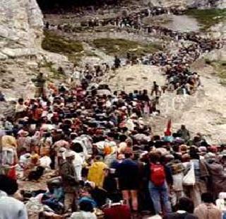 Amarnath pilgrims are likely to attack | अमरनाथ यात्रेकरूंवर हल्ल्याची शक्यता Amarnath pilgrims are likely to attack | अमरनाथ यात्रेकरूंवर हल्ल्याची शक्यता