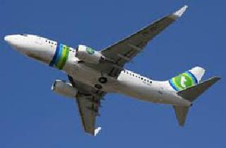 Accidental plane crash in Taiwan when landing Emergency | एमरजन्सी लँडिंग करताना तैवानयेथे विमानाला अपघात