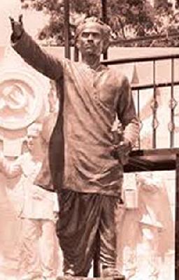 There is no statue of Annabhau in Washim district | वाशिम जिल्ह्यात कुठेच अण्णाभाऊंचा पुतळा नाही There is no statue of Annabhau in Washim district | वाशिम जिल्ह्यात कुठेच अण्णाभाऊंचा पुतळा नाही