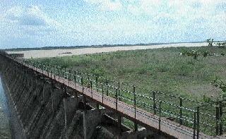 11.42 percent water stock in 'Teyar' | ‘तेरणा’मध्ये ११.४२ टक्के पाणीसाठा 11.42 percent water stock in 'Teyar' | ‘तेरणा’मध्ये ११.४२ टक्के पाणीसाठा