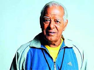 Dara Singh honors in the city | दारासिंह यांना शहरात आदरांजली