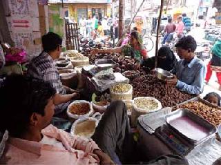 Eidhimit Fulala Market | ईदनिमित्त फुलला बाजार