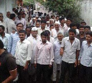 Talathi arrangement rush on the holiday day | सुटीच्या दिवशीही तलाठी सज्जावर गर्दी