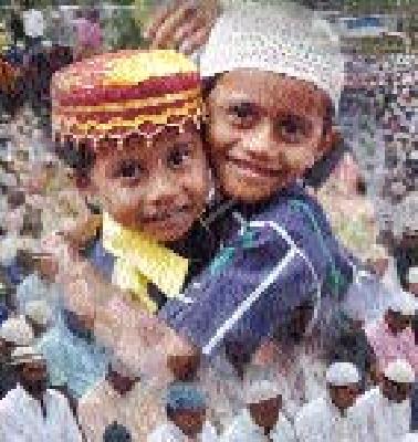 Celebrating Ramzan Id | रमजान ईद उत्साहात साजरी