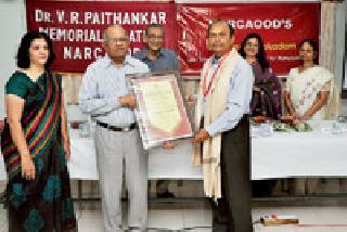 Progress is also possible if there is a solution in the work, progress can also be possible | कामात समाधान असेल तर प्रगतीही शक्य Progress is also possible if there is a solution in the work, progress can also be possible | कामात समाधान असेल तर प्रगतीही शक्य