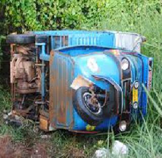 9 killed in three accidents in the state | राज्यात तीन अपघातांत ९ ठार