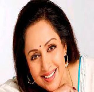 Hema Malini - Rajkumar in love with Rakul | हेमामालिनी- रकुलच्या प्रेमात राजकुमार
