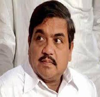 Investigations on spurious explosions in Malinas: R. R. Patil | माळीणमधील गूढ स्फोटाची चौकशी करणार : आर. आर. पाटील