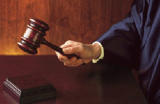 False complaint of wife is a type of harassment | पत्नीची खोटी तक्रार हा छळाचाच प्रकार False complaint of wife is a type of harassment | पत्नीची खोटी तक्रार हा छळाचाच प्रकार