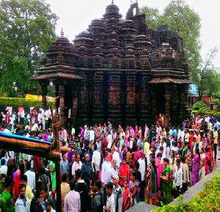 Ancient Shiva Temple of Ambernath 954 | अंबरनाथचे प्राचीन शिवमंदिर 954