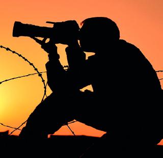 Make a tour, take photos with them. | पर्यटन करा, सोबत फोटो काढा.. Make a tour, take photos with them. | पर्यटन करा, सोबत फोटो काढा..