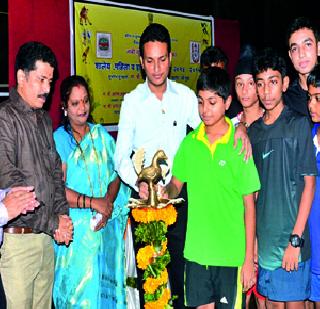 Nomad sports festival started | मनपाचा क्रीडा महोत्सव सुरू