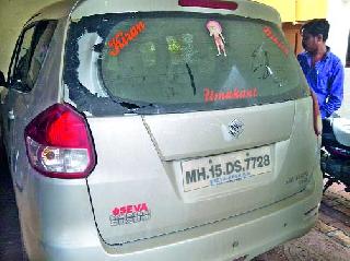 Pushpaknagar collector's scam | पुष्पकनगरला समाजकंटकांचा धुमाकूळं Pushpaknagar collector's scam | पुष्पकनगरला समाजकंटकांचा धुमाकूळं