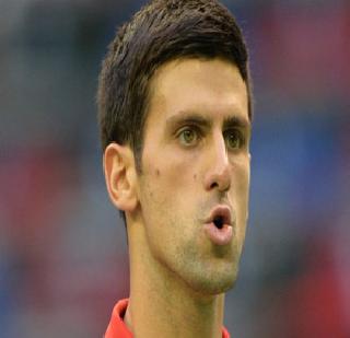 Djokovic's sensational defeat; Federer won | जोकोविचचा सनसनाटी पराभव; फेडरर विजयी Djokovic's sensational defeat; Federer won | जोकोविचचा सनसनाटी पराभव; फेडरर विजयी