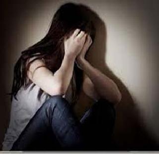 Child rape in Dhobighat area | धोबीघाट परिसरात चिमुरडीवर बलात्कार