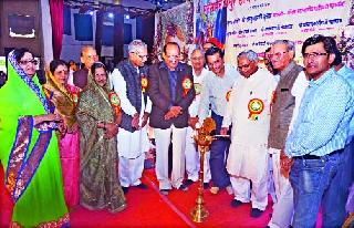 Contribute to make the country | देश घडविण्यासाठी योगदान द्या