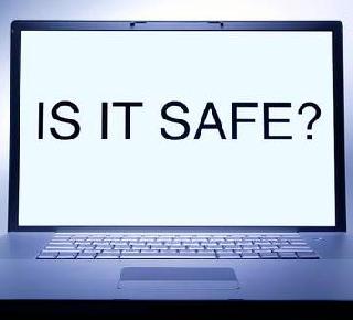 Betrayal of women cheating on women through Maternity Websites | मॅट्रीमोनी वेबसाईट्सच्या माध्यमातून महिलांना फसवणारा भामटा गजाआड