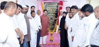 Banjara society should release bad behavior | बंजारा समाजाने वाईट चालीरिती सोडाव्यात