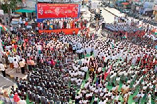 Hundreds of thousands of students gave their voice | हजारो विद्यार्थ्यांनी दिला वंदेमातरम्चा हुंकार