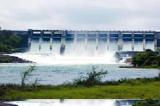 Water released from radish dam | मुळा धरणातून पाणी सोडले