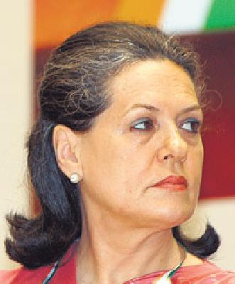 Soniaji will come after Sonia? | मोदींच्या पाठोपाठ सोनियाजी येणार ?