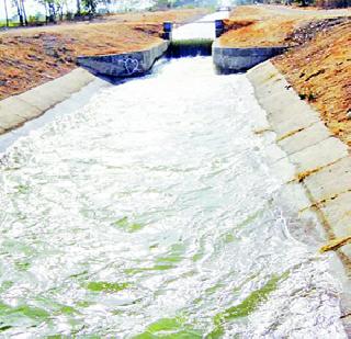 Blind farmer at sight | अंध शेतकरी नजरकैदेत