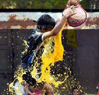 40 Govinda injured in Dahihandi festival in Mumbai | मुंबईत दहीहंडी उत्सवात ४० गोविंदा जखमी