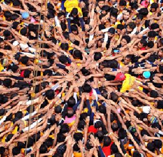 Death of Govinda's heart attack in Thane | ठाण्यात गोविंदाचा ह्रदयविकाराच्या झटक्याने मृत्यू