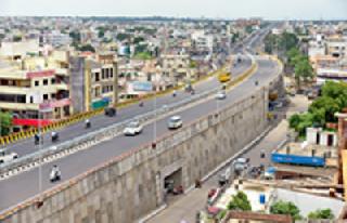 Super highway: | सुपर हायवे :