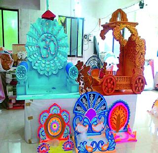 Moving glazes of Vasaiet moving! | वसईत चलती आकर्षक मखरांची!