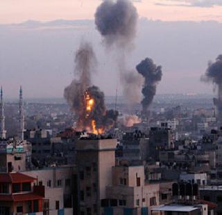 Hamas killed the head of the military, son killed | हमास लष्करप्रमुखाची पत्नी, मुलगा ठार Hamas killed the head of the military, son killed | हमास लष्करप्रमुखाची पत्नी, मुलगा ठार