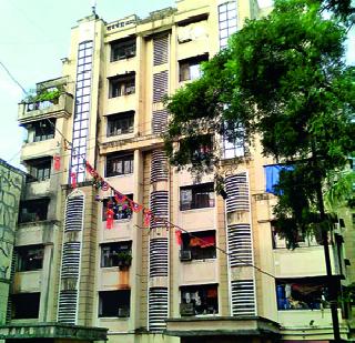 Known for the 'garden' builder of Dombivli | डोंबिवलीचा ‘बगिचा’ बिल्डरच्या विळख्यात Known for the 'garden' builder of Dombivli | डोंबिवलीचा ‘बगिचा’ बिल्डरच्या विळख्यात