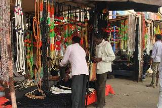 Dump under a drought | दुष्काळाच्या सावटाखाली पोळा