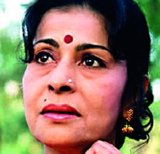 Nine is not a plantation, it is not like planting | नऊवारी नेसणं म्हणजे लावणी नव्हे Nine is not a plantation, it is not like planting | नऊवारी नेसणं म्हणजे लावणी नव्हे