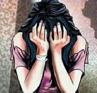 A high-educated dancer stole the girl and tortured her | उच्चशिक्षित दाम्पत्याने मुलीस डांबून केला छळ