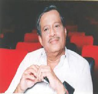 Ratnakar Matkari gets 'smart' lifelong! | रत्नाकर मतकरी यांना ‘चतुरंग’ जीवनगौरव !