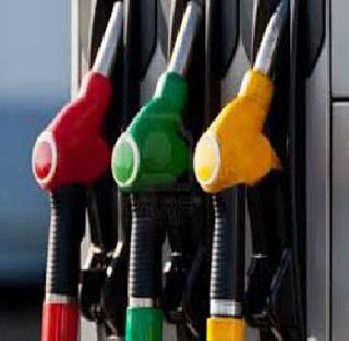 Due to shutdown on pumps | बंदमुळे पेट्रोल पंपांवर कोंडी