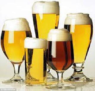 New wine drinks in Kerala | नव्या मद्यधोरणाला केरळमध्ये मान्यता