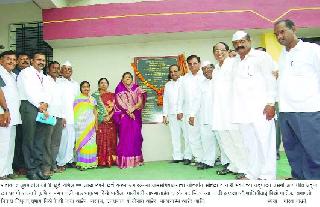 Government has initiated rural development | सरकारने ग्रामीण विकास साधला Government has initiated rural development | सरकारने ग्रामीण विकास साधला