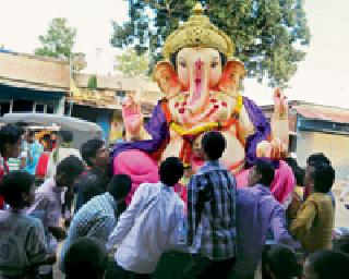 847 Public Ganesha Foundation | ८४७ सार्वजनिक गणेशांची स्थापना