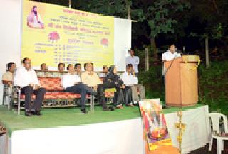 Will solve the problems of the workers gathering | गठई कामगारांचा प्रश्न सोडविणार