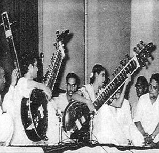 Pt due to my growing appreciation Ravishankar was angry | माझ्या वाढत्या प्रशंसेमुळे पं. रविशंकर नाराज होते