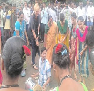 Anganwad of Maharashtra goes beyond Satasamudra | महाराष्ट्रातील आंगणवाडया जाणार सातासमुद्रा पलीकडे