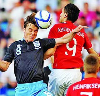 England-Novo friendly fight | इंग्लंड-नॉव्रे मैत्रीपूर्ण लढत